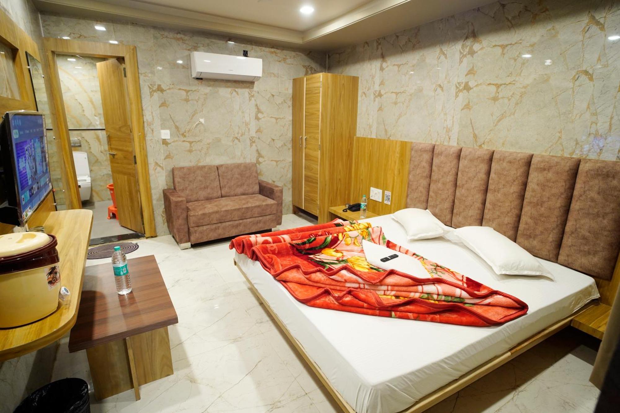 Hotel New Sundaram 150 Mtrs From Dargah Аджмер Екстер'єр фото